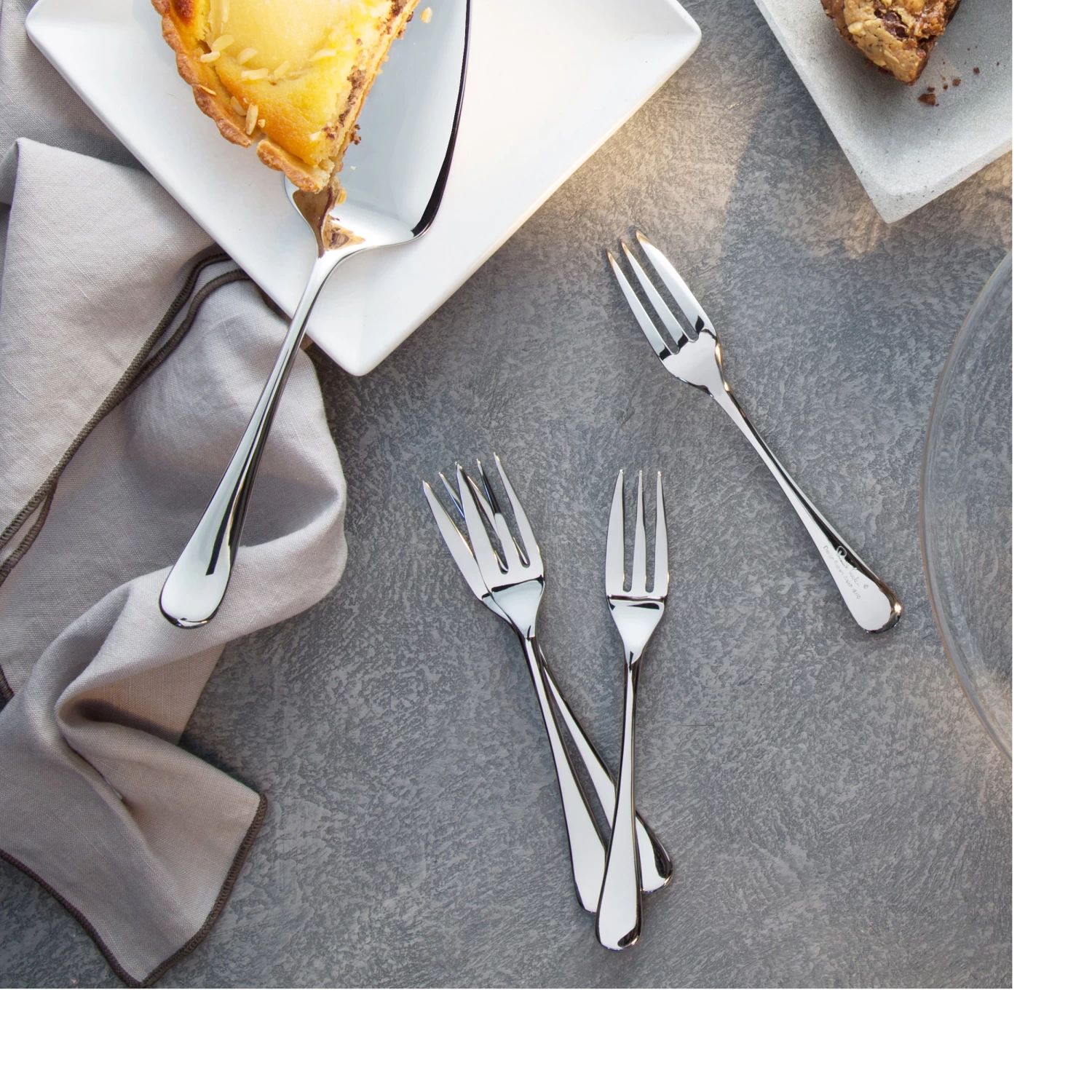 Robert Welch Radford Bright Pastry Fork - Set Of 4 6 Robert Welch Radford Bright Pastry Fork - Set Of 4 - Image 6