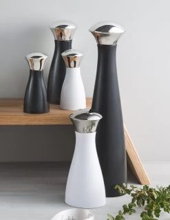 Robert Welch Signature Salt Mill Mini - White -Kitchen Sale Store images 2F42989 2