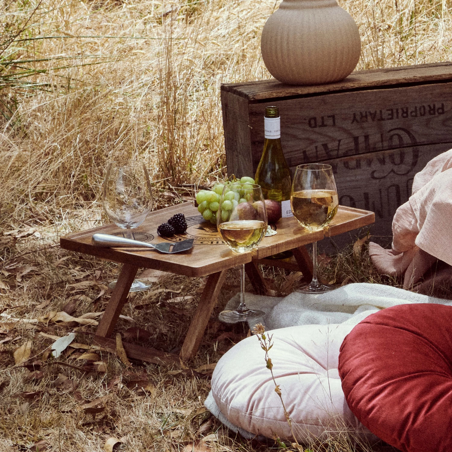 Fromage Cheese & Wine Picnic Table 50 X 35cm 5 Fromage Cheese & Wine Picnic Table 50 X 35cm - Image 5