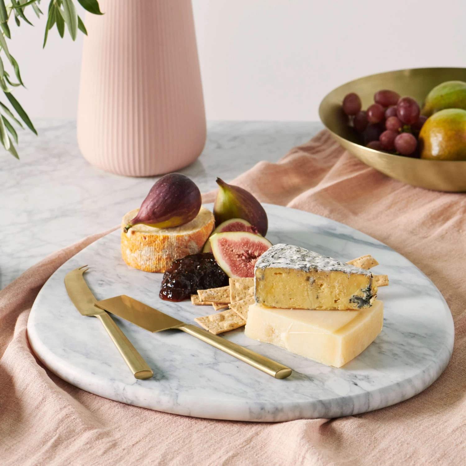 Novaro Board 30 X 23.5cm - Marble 5 Novaro Board 30 X 23.5cm - Marble - Image 5